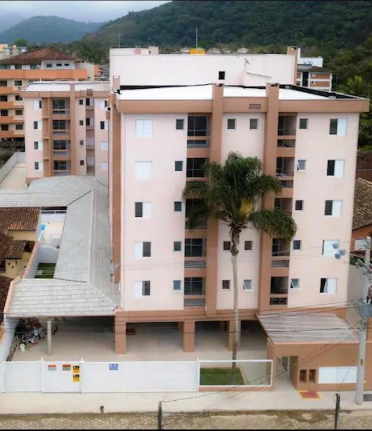 Ubatuba Home , Churrasqueira Piscina Estacionamento Coberto Eksteriør bilde